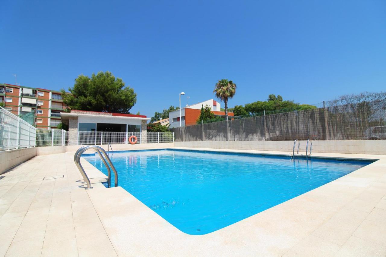 Global Properties, Apartamento Con Terraza Y Piscina A Un Paso De La Playa 카넷드버렝구어 외부 사진