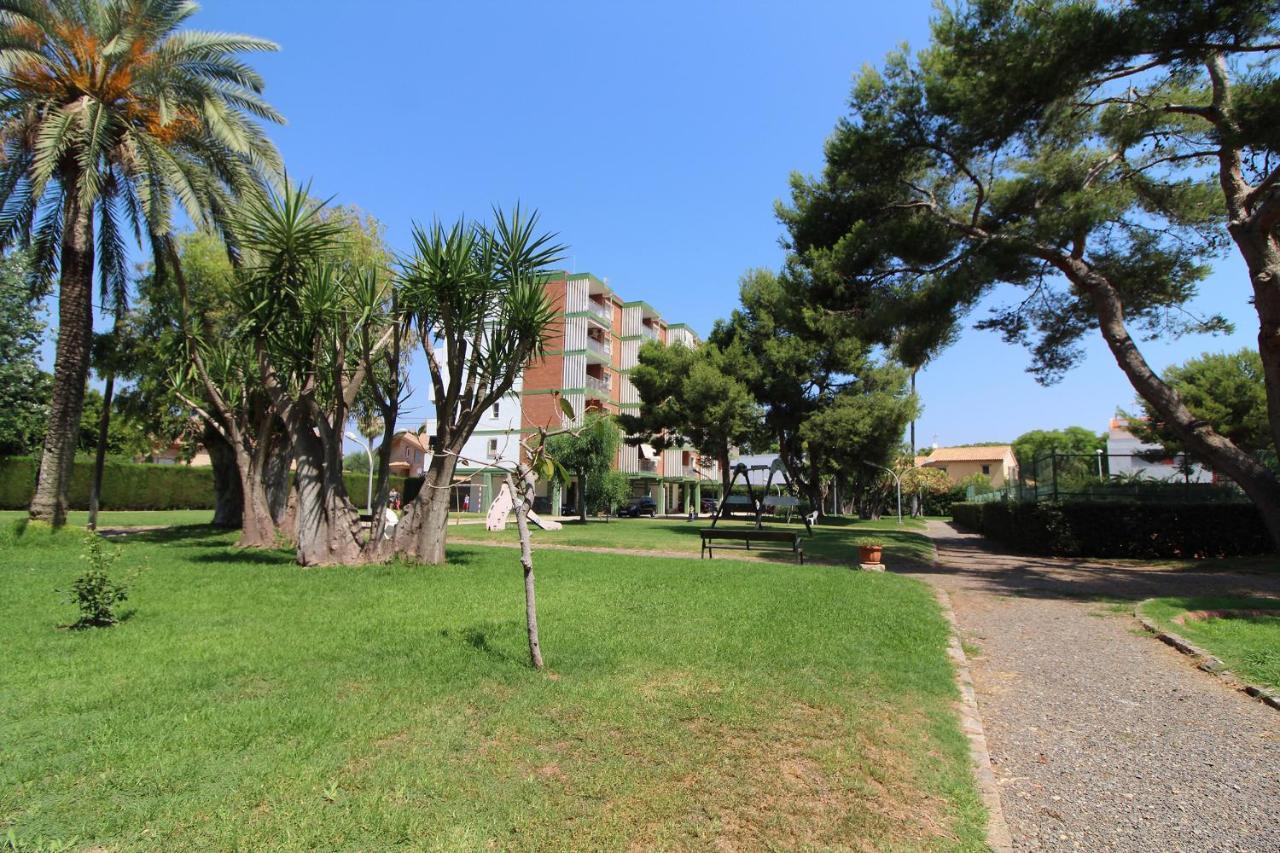 Global Properties, Apartamento Con Terraza Y Piscina A Un Paso De La Playa 카넷드버렝구어 외부 사진