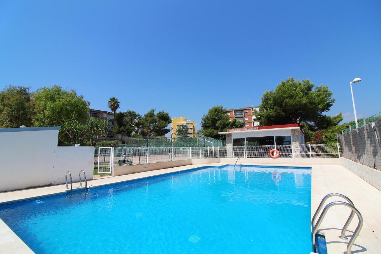 Global Properties, Apartamento Con Terraza Y Piscina A Un Paso De La Playa 카넷드버렝구어 외부 사진