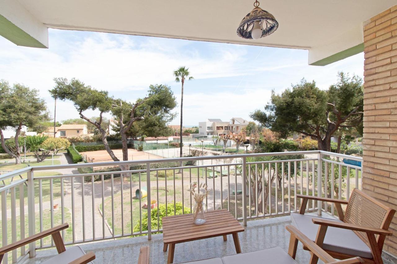 Global Properties, Apartamento Con Terraza Y Piscina A Un Paso De La Playa 카넷드버렝구어 외부 사진