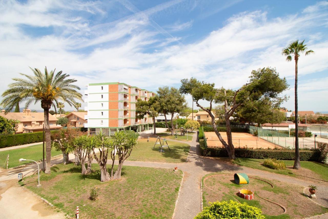 Global Properties, Apartamento Con Terraza Y Piscina A Un Paso De La Playa 카넷드버렝구어 외부 사진