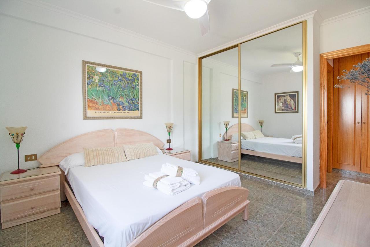 Global Properties, Apartamento Con Terraza Y Piscina A Un Paso De La Playa 카넷드버렝구어 외부 사진