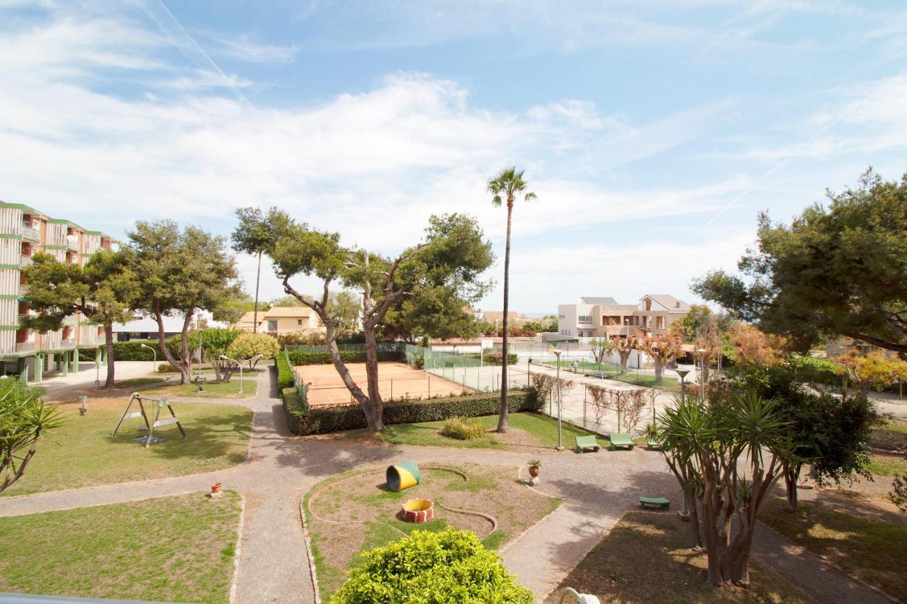 Global Properties, Apartamento Con Terraza Y Piscina A Un Paso De La Playa 카넷드버렝구어 외부 사진