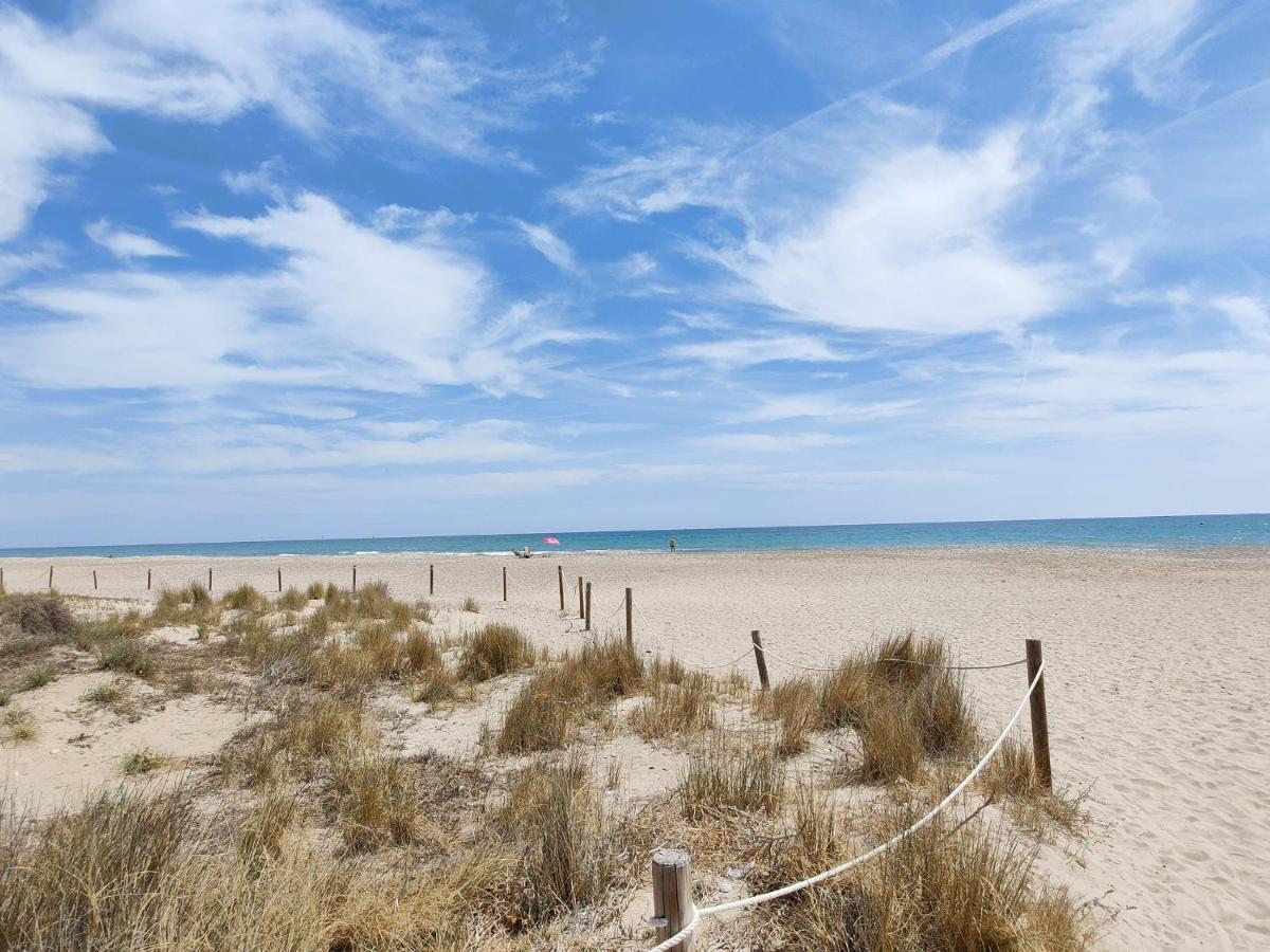 Global Properties, Apartamento Con Terraza Y Piscina A Un Paso De La Playa 카넷드버렝구어 외부 사진